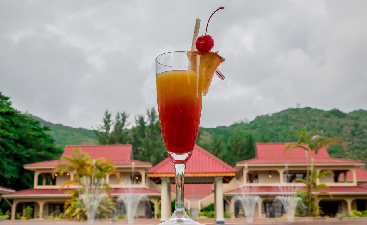 Oasis Hotel Restaurant & Spa Grand Anse (Praslin) Exterior foto