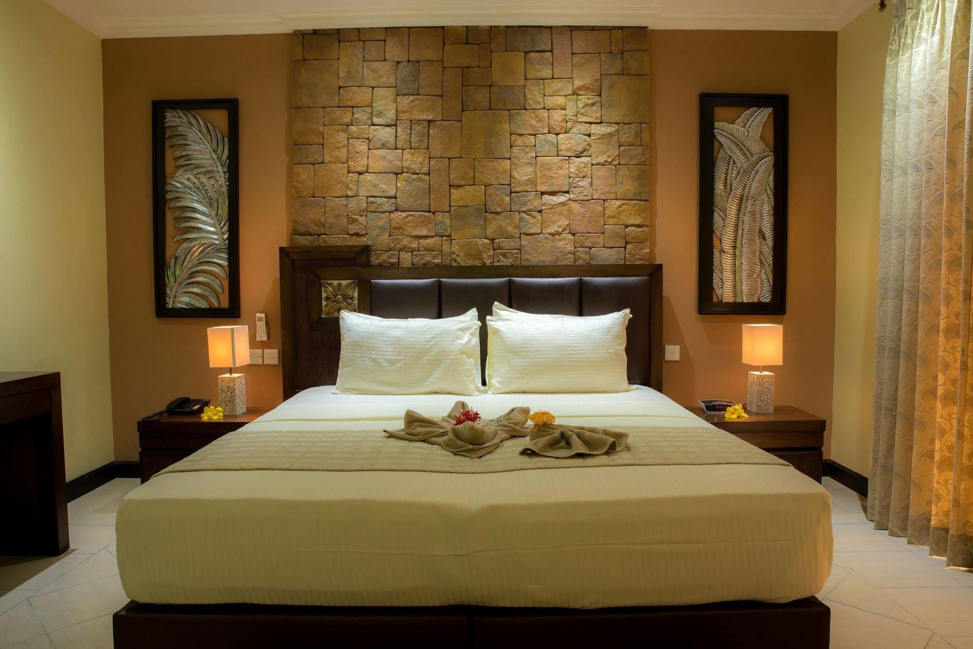 Oasis Hotel Restaurant & Spa Grand Anse (Praslin) Exterior foto