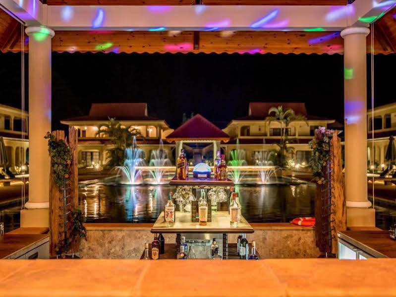 Oasis Hotel Restaurant & Spa Grand Anse (Praslin) Exterior foto